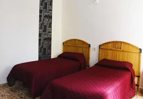 بيت ضيافة بيت شباب الكارافانيراس لاس بالماس دي غران كاناريا